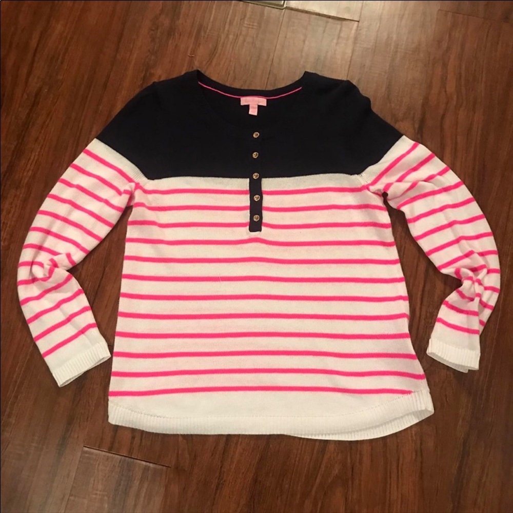 Lilly Pulitzer sweater💕